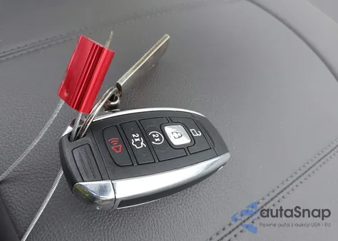 2019 Lincoln Nautilus Select z USA, uszkodzony, nr VIN 2LMPJ8K9XKBL16755